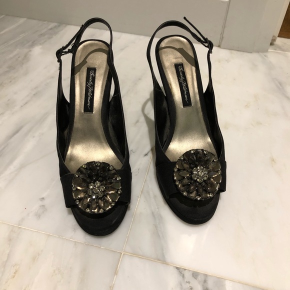 Beverly Feldman Satin sling back shoes - Picture 3 of 3